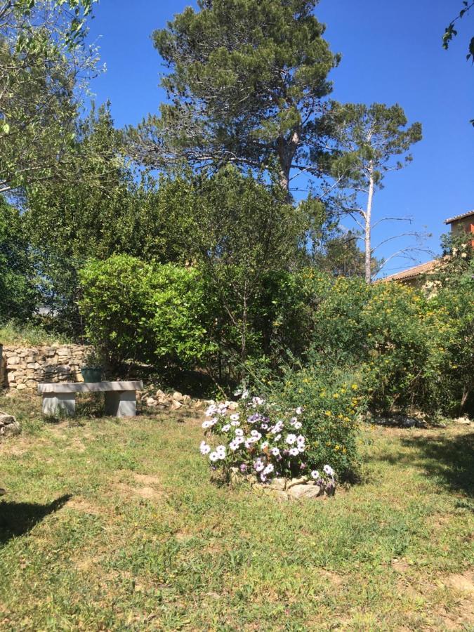 La Chambre Haute Et Son Spa Ним Экстерьер фото